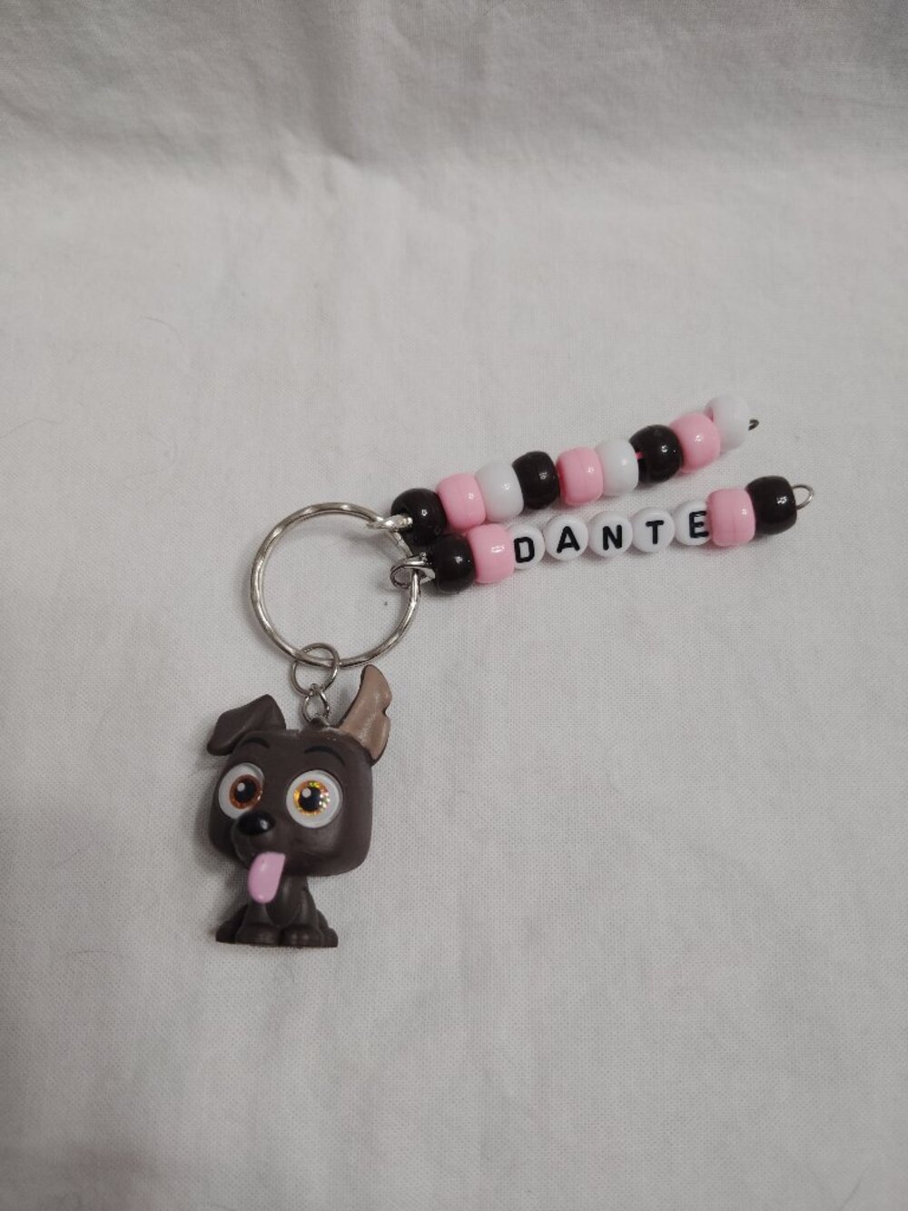 Disney Doorable- Dante- Handmade Beaded Keychain